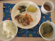 今日の給食とおやつ2月20日