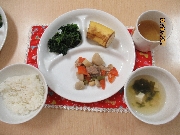 今日の給食4月4日