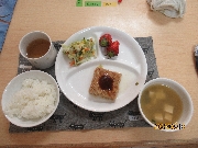 今日の給食4月13日