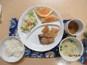 今日の給食4月23日