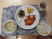 今日の給食とおやつ5月17日