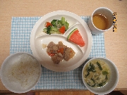 今日の給食とおやつ6月28日