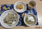 今日の給食とおやつ1月6日