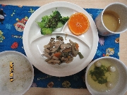 今日の給食とおやつ1月16日