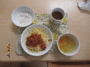 今日の給食とおやつ1月17日