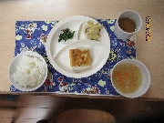 今日の給食とおやつ1月23日
