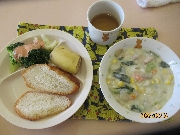 今日の給食とおやつ2月4日