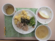 今日の給食とおやつ2月7日