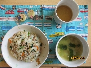 今日の給食とおやつ4月25日