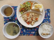 今日の給食とおやつ5月13日