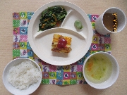 今日の給食とおやつ5月20日