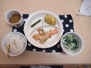 今日の給食とおやつ5月22日