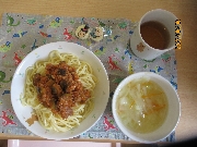 今日の給食とおやつ6月6日