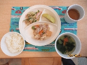 今日の給食とおやつ6月23日