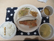 今日の給食とおやつ7月3日